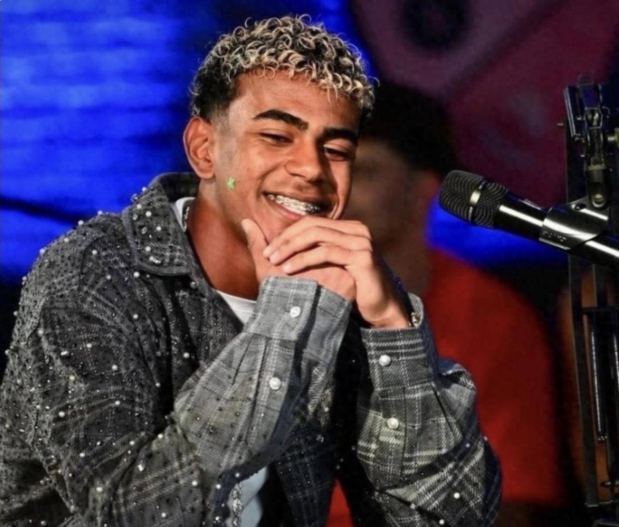 欧洲最神奇球队:提前7轮无缘联赛冠军!欧冠2-0,一只脚晋级4强